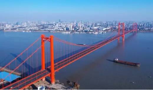 步步驚心！中國的這座玻璃大橋創下十項世界之最 戲劇 第9張