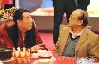 “蔫坏儿”的杨少华吃饭遇上了麻烦!