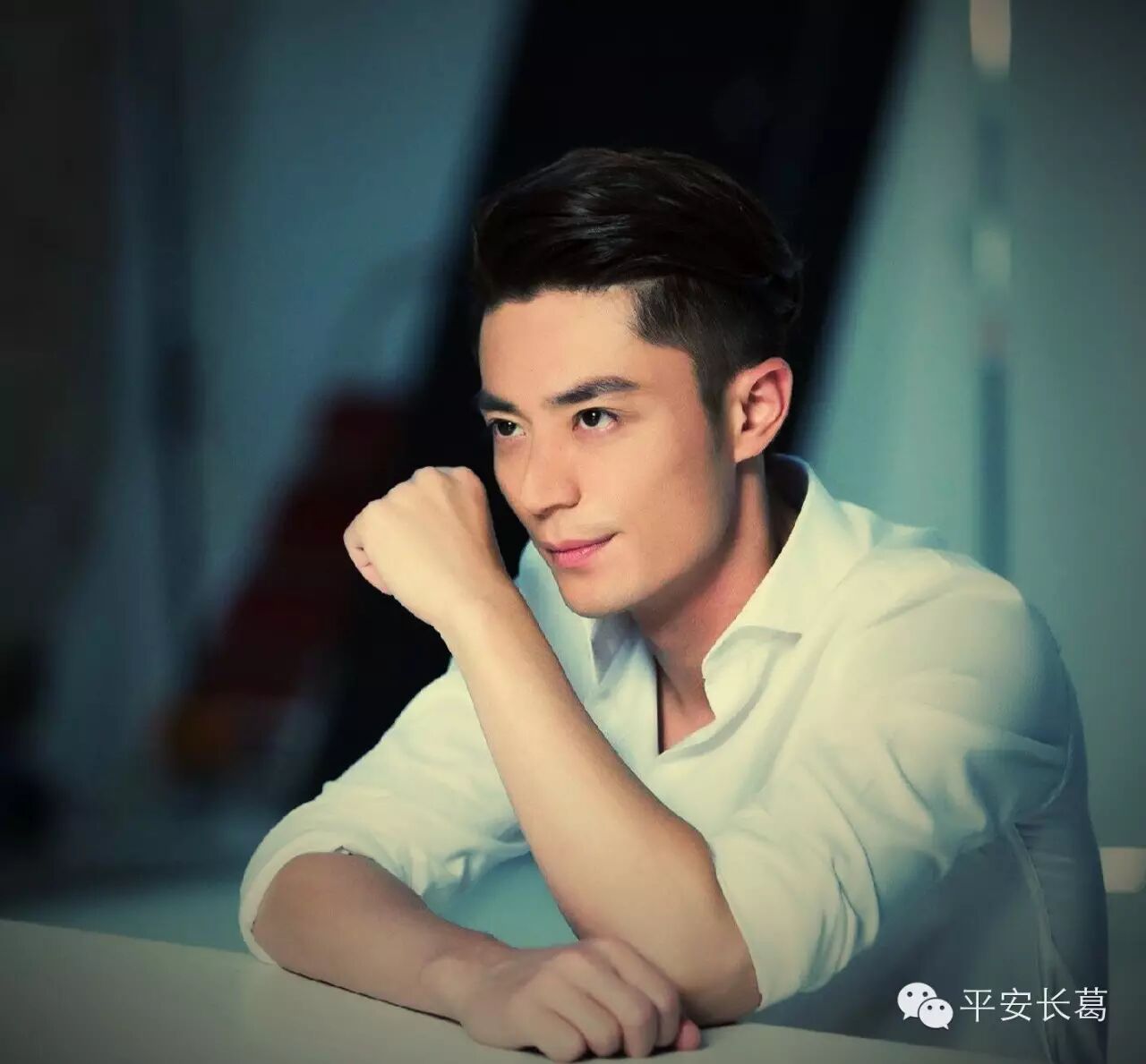 “霍建华”发我短信,我该怎么回?