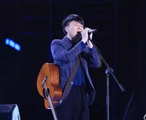 张磊个人民谣单曲:你见过仙女山的月亮吗?