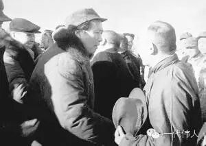 毛泽东为何强烈反对计划生育?有人就有“人间奇迹”-怀孕期