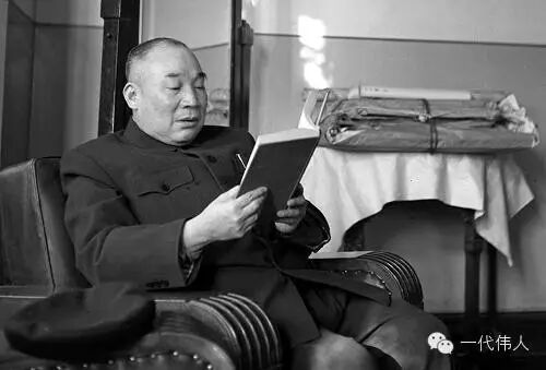 毛泽东为何强烈反对计划生育?有人就有“人间奇迹”-怀孕期