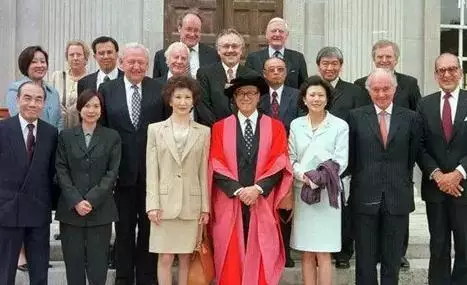 亚洲首富背后的女人!：揭秘李嘉诚的红颜知己 - 捕鱼者 - 做现代有机农业 享健康快乐人生