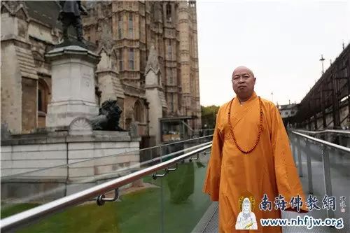 英国上议院迎来首位中国大和尚