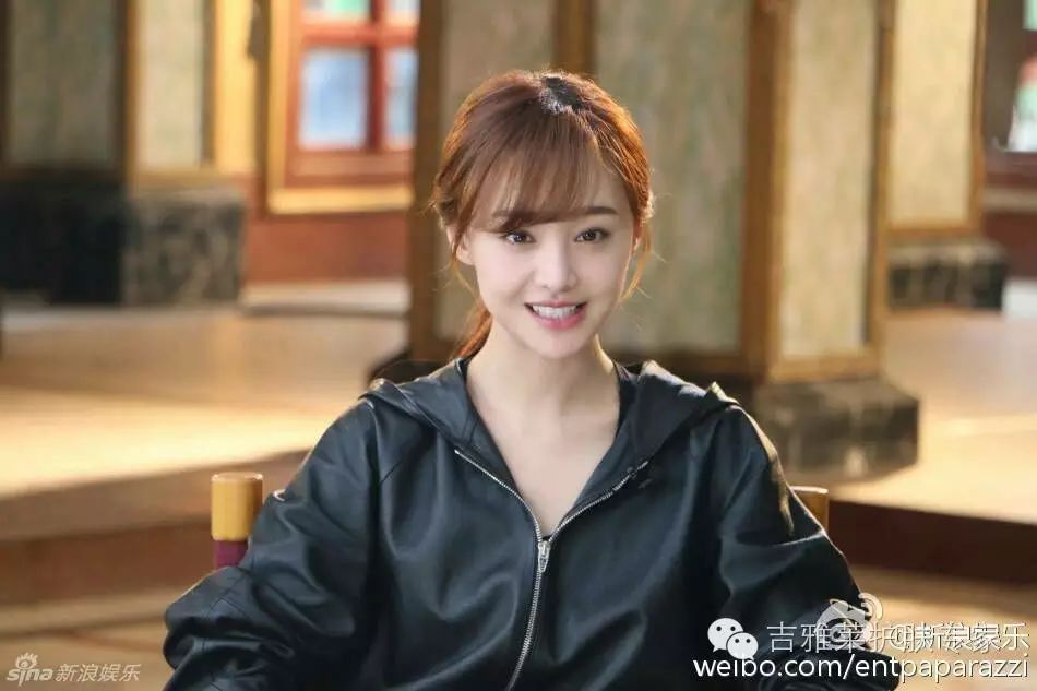 郑爽大赞李钟硕撩妹技巧......