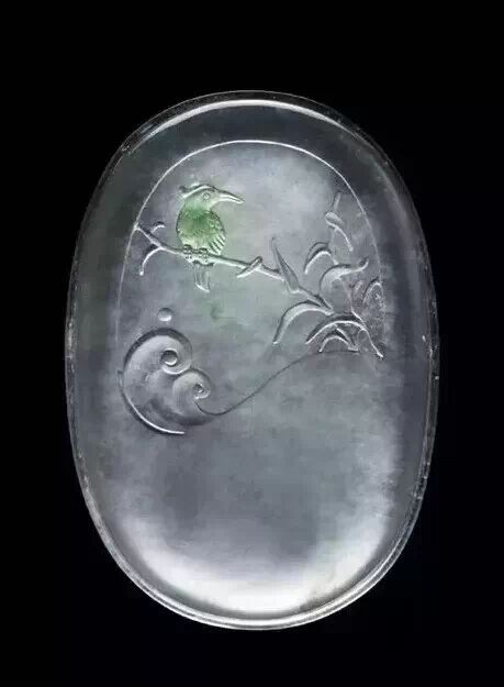 翡翠玉雕名师加龙作品——方寸之间的极致之美