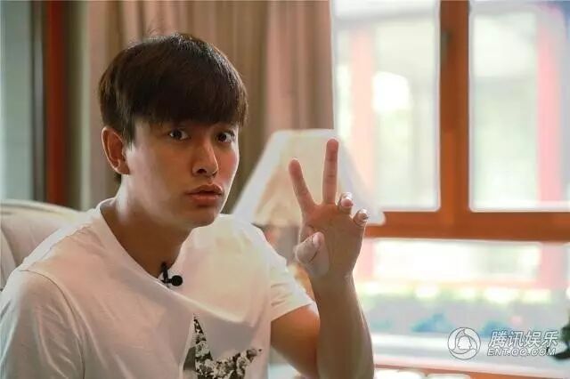 木里同城会:网友毒狼分享贾乃亮搞笑视频