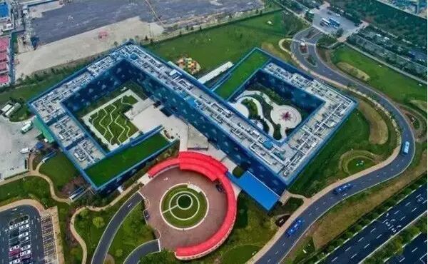 迪士尼55亿美元施工费遭万达质疑