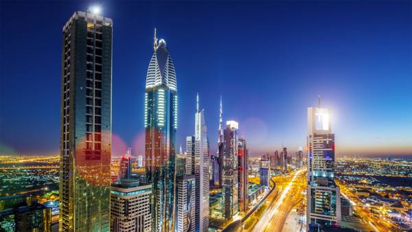 英飞凌携数字化、智能化新品亮相光亚展