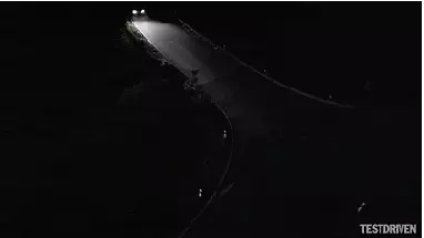 那款刷爆朋友圈的网红智能大灯原来是这家的？