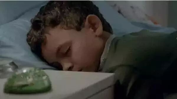 谷歌单挑全世界，苹果输掉数据线，智能照明能坏成啥样？