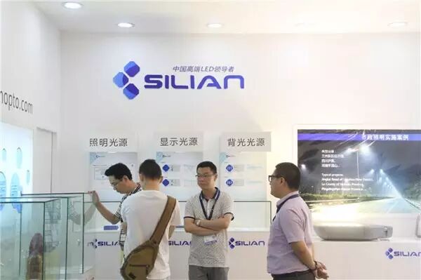 为什么这些产品技术能入围阿拉丁神灯奖？|现场实物跟踪