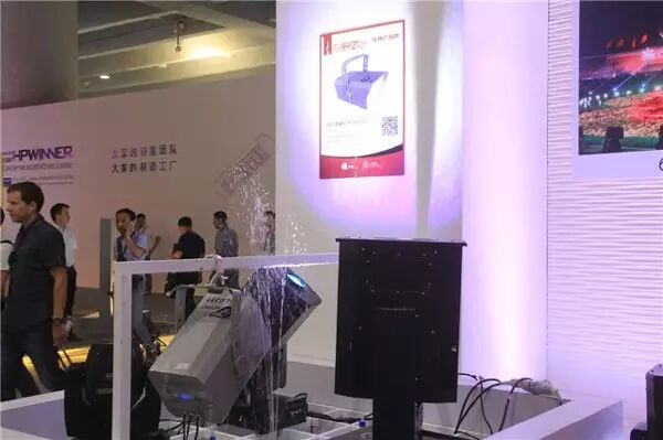 为什么这些产品技术能入围阿拉丁神灯奖？|现场实物跟踪