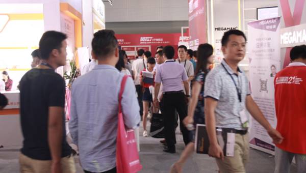 4点总结本届光亚展最”红“展位