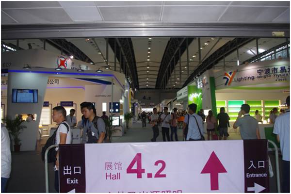 光亚展两“巨头”在新闻发布会上说了什么？