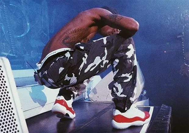 新鞋报丨白红低帮 Travis Scott 提前上脚 Air Jordan 11 Low ...