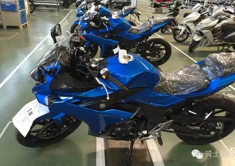 惊爆:豪爵铃木新款250cc跑车工厂谍照流出