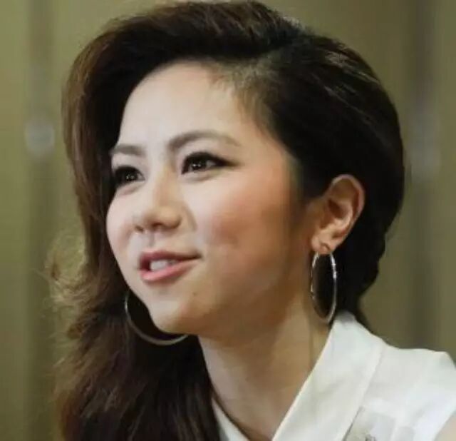 邓紫棋为什么学乖了?