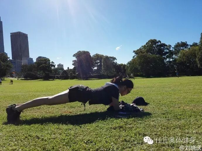 刘晓庆也在健身!!!!