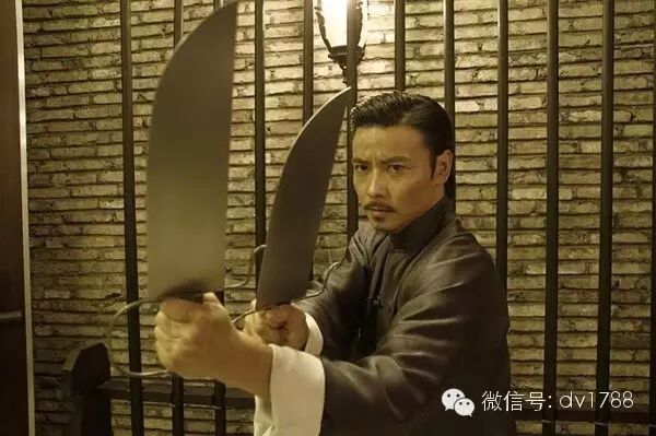 他曾是章子怡武术指导,幕后努力14年,现双提名最佳男配...