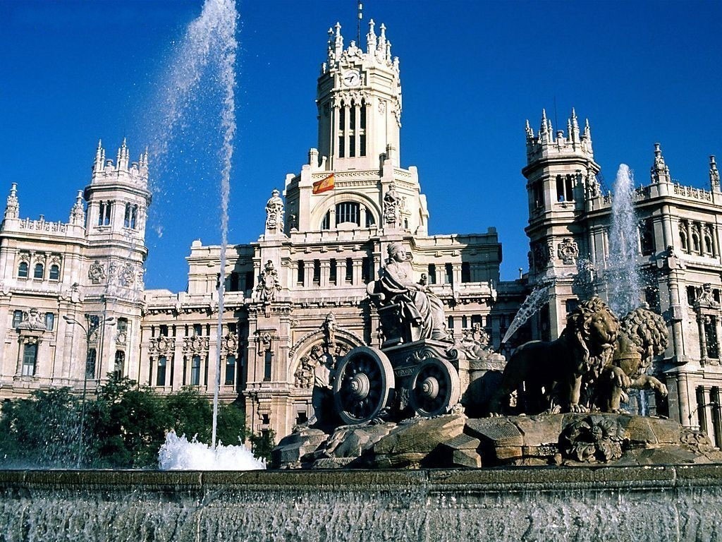 华为成功交付西班牙坎德拉里亚医院双活数据中心(图1)