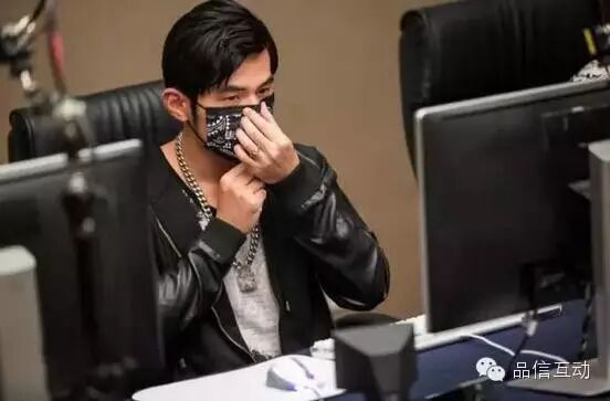 周杰伦、范冰冰、贾乃亮......这些明星爱上直播的背后,是...