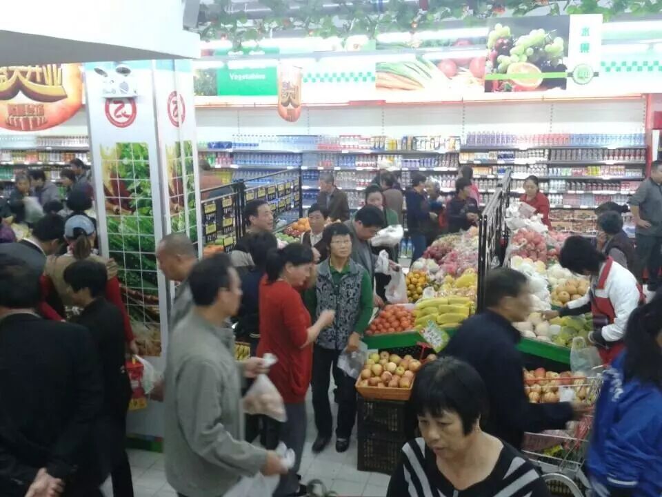 “西”游记之实地调研超市照明新用法