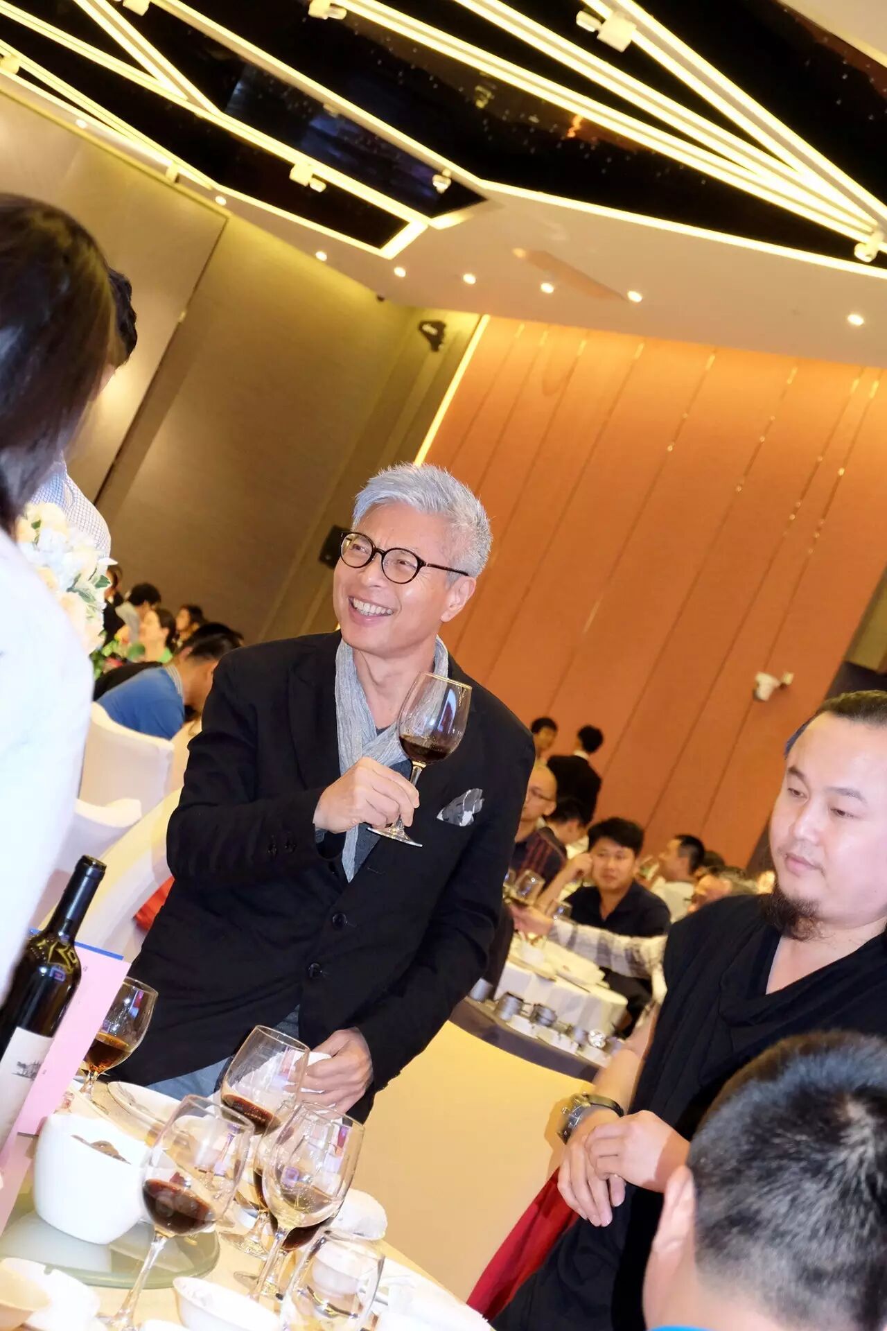 西顿·巴赫之夜正式开启，巴赫Ⅲ隆重登场！