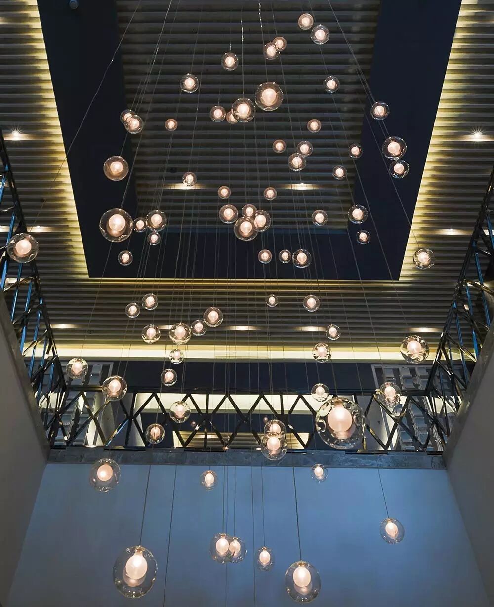 如何用灯光打造一个比《私人订制》更私人订制的地方？