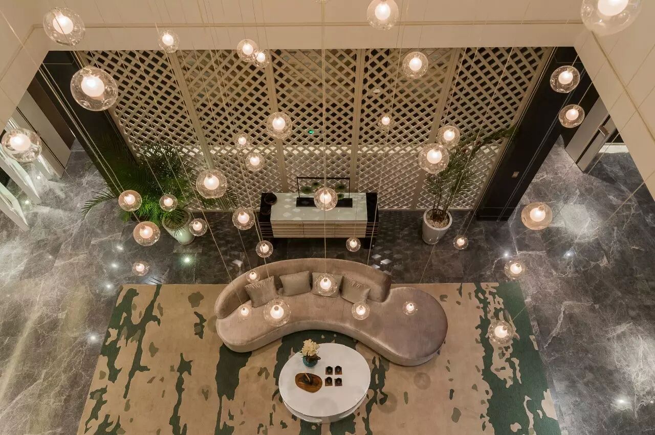 如何用灯光打造一个比《私人订制》更私人订制的地方？