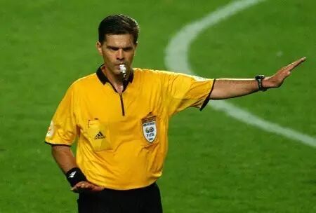 替所有女生发问：为什么男生看欧洲杯非要去酒吧？