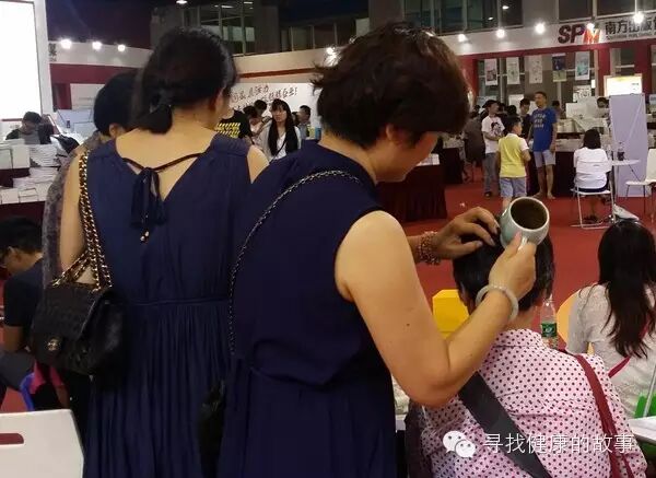 书香节，「聪明人傻瓜艾灸法」亲体验