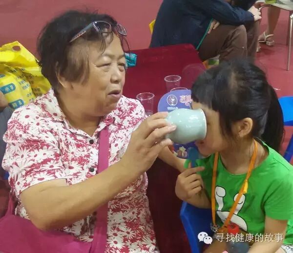 书香节，「聪明人傻瓜艾灸法」亲体验