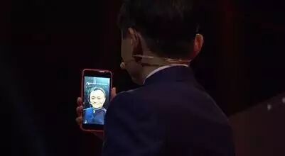 【启示】马云宣布新技术,王健林打赌认输,TFBOYS看呆!