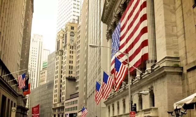 香港100平米房子多少钱 留学生在美国、香港、大陆就业生存状况对比，几十万起薪的落差