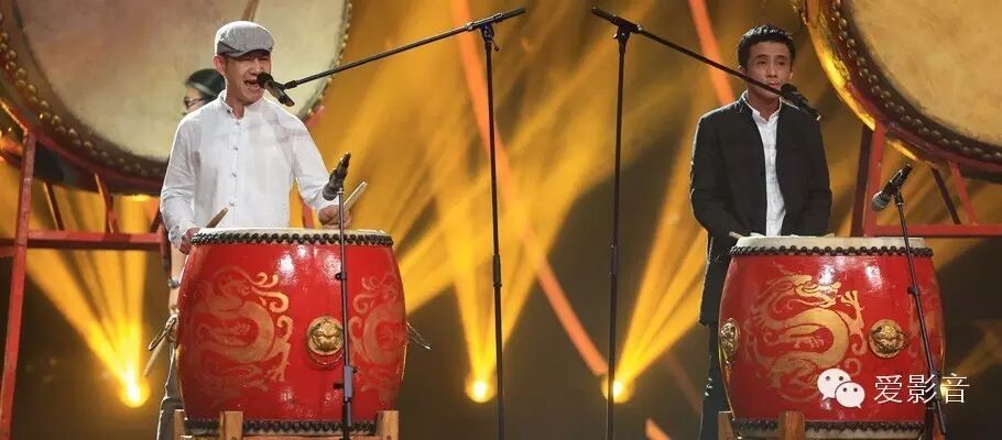 刘欢打鼓,鼓王赵牧阳和摇滚诗人张楚同台《侠客行》, 震...