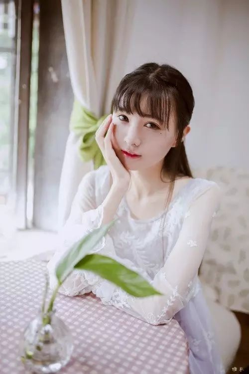 朴信惠居然瘦成了泡菜版郑爽?瘦身方法大揭秘......