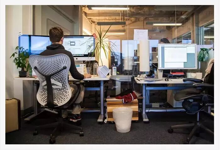 交互师们，每日高效的一天开启了吗？看看别家的交互怎么过今天~！