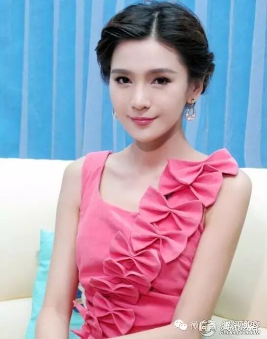 新疆第一美女王希维海量生活照
