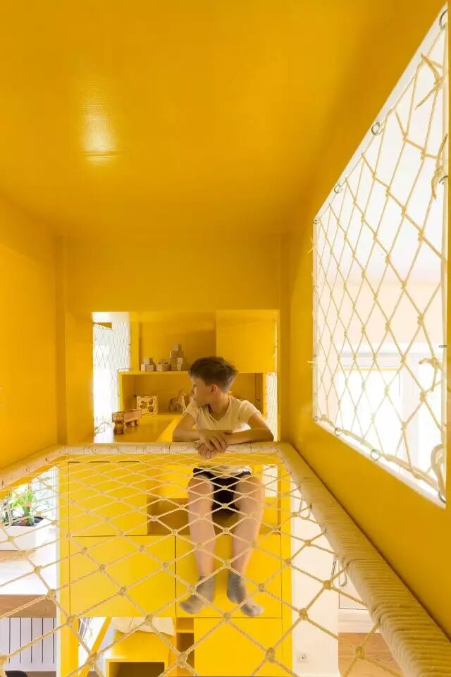谁说小户型住宅里不能做游乐场，看这个俄罗斯设计师怎么做到的！