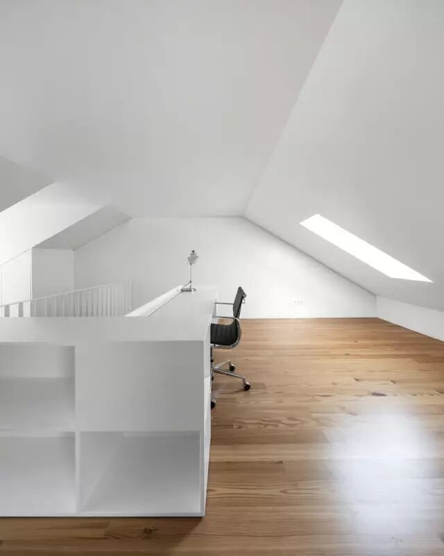 用瓷砖打造的外立面，让这座住宅看起来既梦幻又迷人！