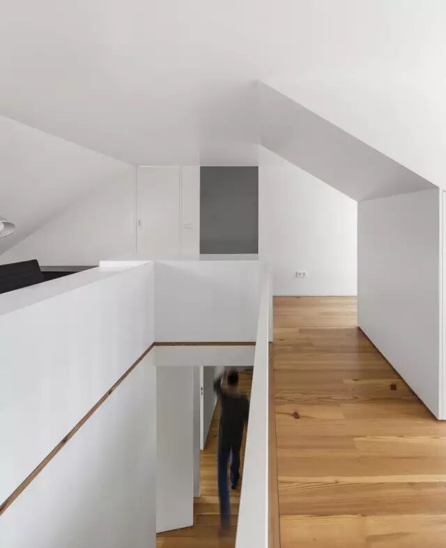 用瓷砖打造的外立面，让这座住宅看起来既梦幻又迷人！