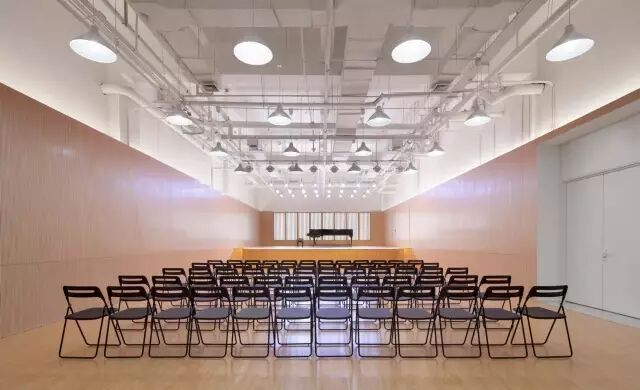 半透明的“室内村落”——保利WeDo教育机构