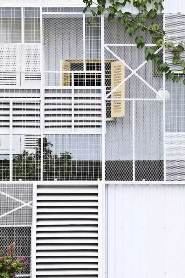 铁皮屋也能很浪漫！工业融入老屋重建 打造梦想中的设计屋！