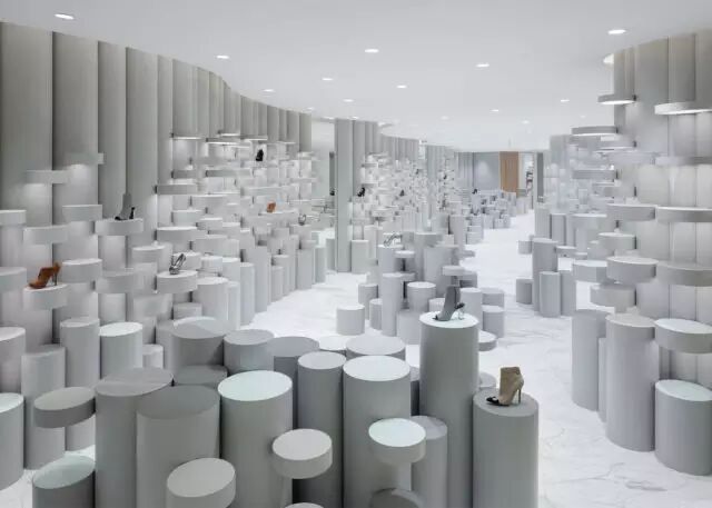 为了体验升级，曼谷这个商场把自己变成了超大艺术品！