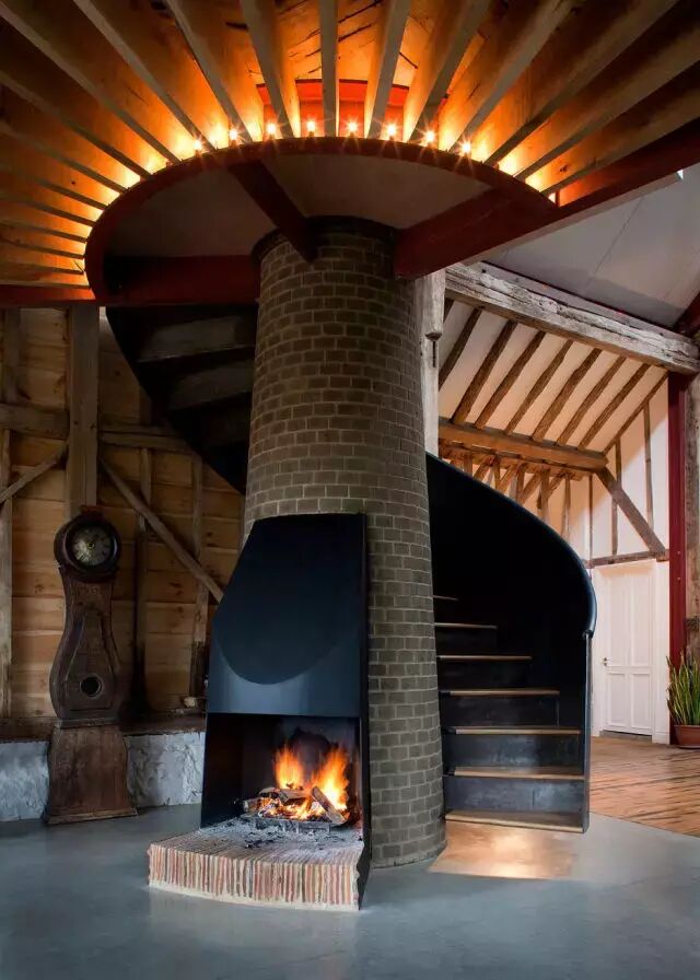 这对喜欢收集旧物的设计师夫妇，把谷仓改成了家！