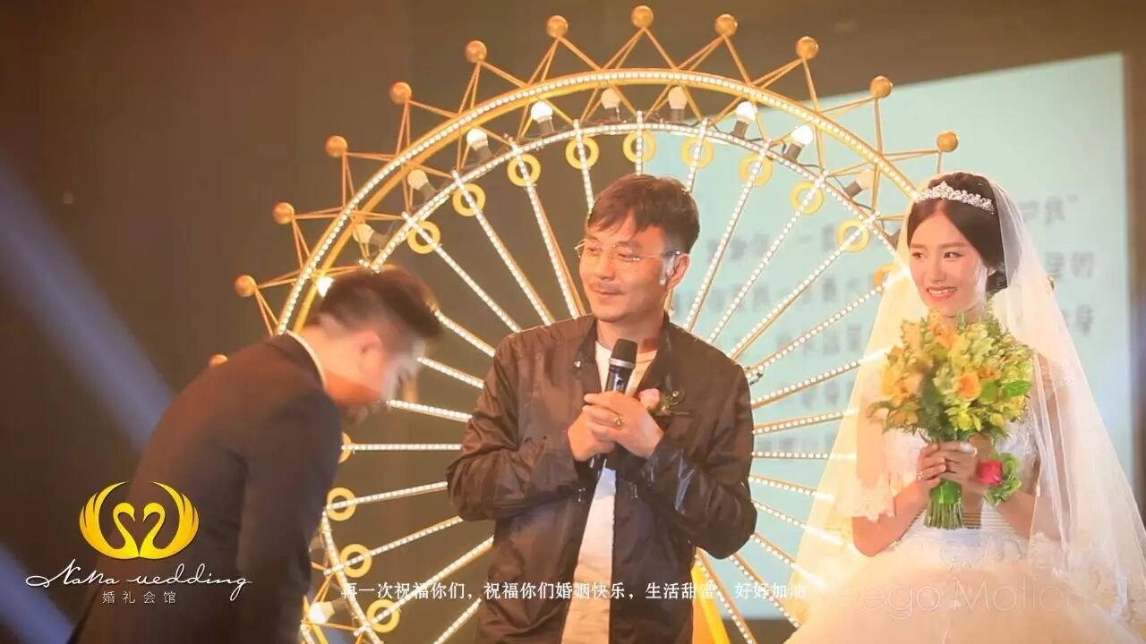 汪涵·生活装亲临婚礼现场,赵丽颖含泪接新娘手捧花,...