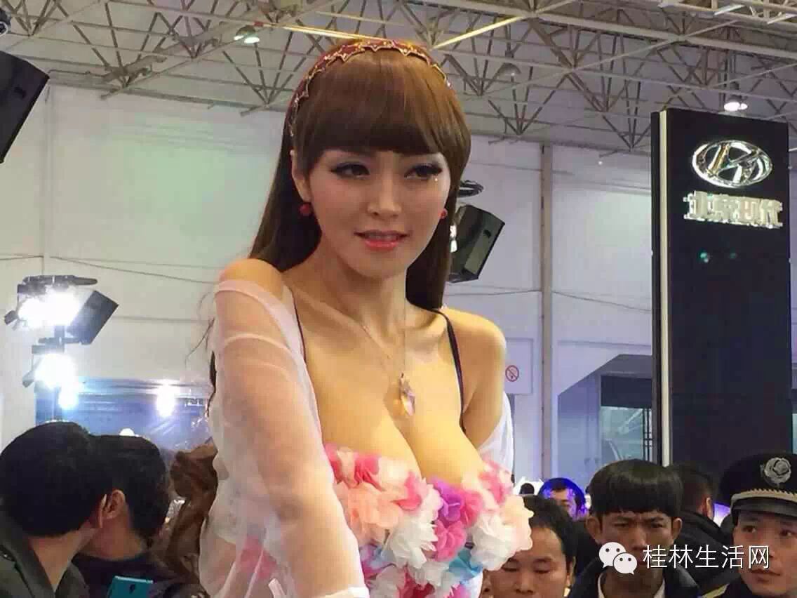 嗨，快看！桂林车展的汽车不错啵！717 / 作者:奇葩处处有 / 帖子ID:106911