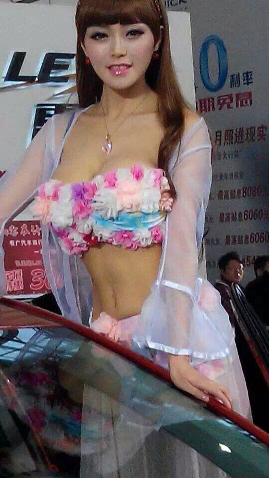 嗨，快看！桂林车展的汽车不错啵！820 / 作者:奇葩处处有 / 帖子ID:106911