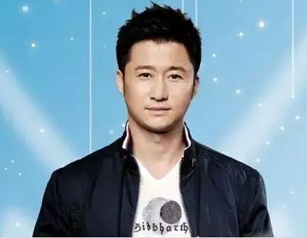 揭中国武打明星排名:李小龙打不过他?
